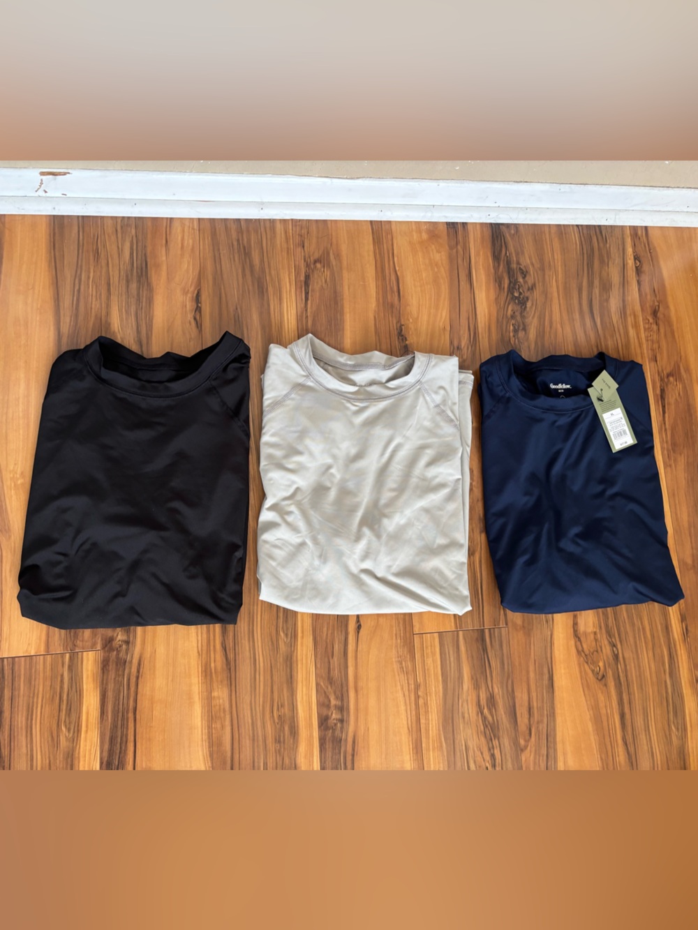 Goodfellow & Co Men's Short Sleeve Active Tees slim fit Black, Gray, Navy XL